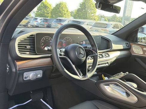 Certified 2026 Mercedes-Benz GLE 350 4MATIC image 10
