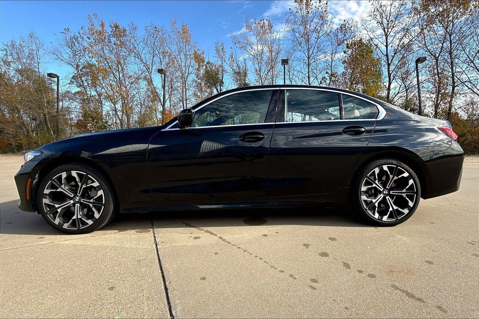 Used 2026 BMW 330i xDrive Sedan AWD/4WD image 29