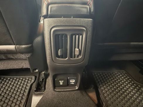 Used 2020 Jeep Compass Trailhawk AWD/4WD image 22