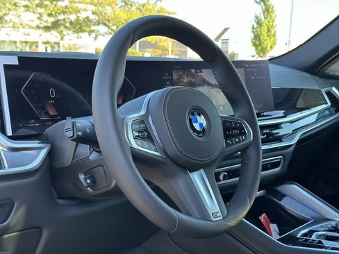 New 2026 BMW X6 xDrive40i image 17