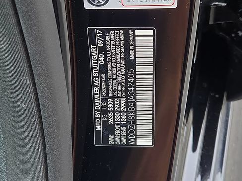 Used 2018 Mercedes-Benz E 63 AMG S image 27