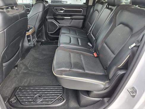 Certified 2022 RAM 1500 Laramie AWD/4WD image 17