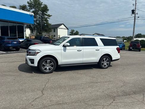 Used 2024 Ford Expedition Max Limited AWD/4WD image 54