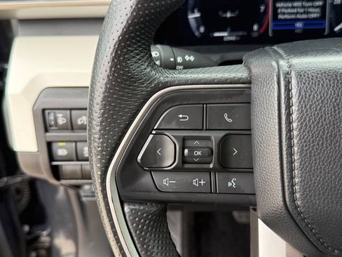 Used 2024 Toyota Tacoma TRD Off-Road AWD/4WD image 14