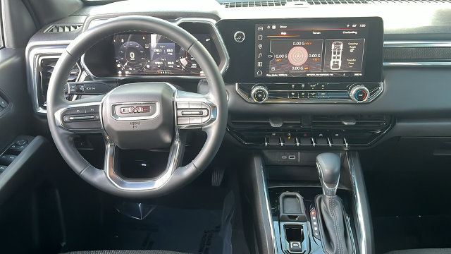Used 2025 GMC Canyon Elevation RWD image 4