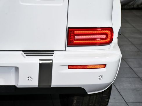 Used 2025 Mercedes-Benz G 550 image 93
