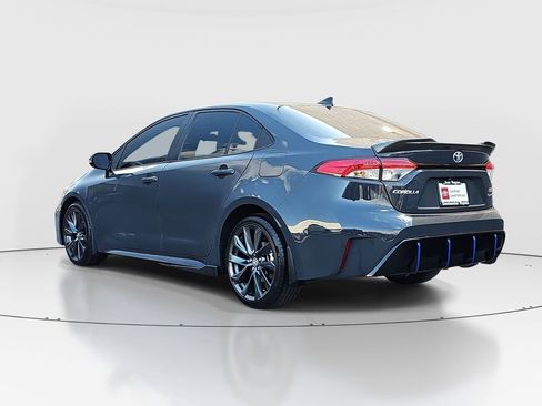 Certified 2025 Toyota Corolla SE w/ SE Premium Package FWD image 7