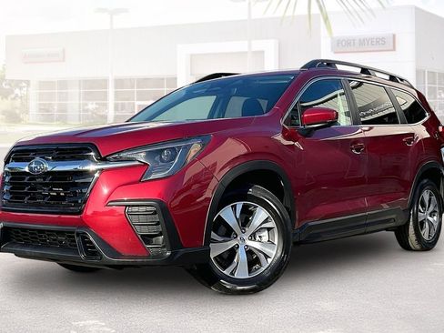 Used 2025 Subaru Ascent Premium AWD/4WD image 31