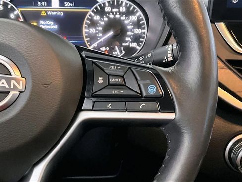Used 2023 Nissan Altima 2.5 SL AWD/4WD image 21