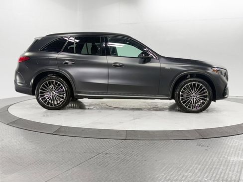 Used 2025 Mercedes-Benz GLC 350e GLC 350e image 32