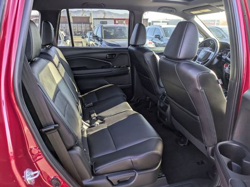 Certified 2023 Honda Passport EX-L image 33