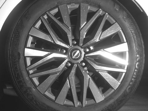 Used 2025 Nissan Altima 2.5 SV image 14