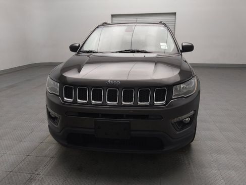 Used 2017 Jeep Compass Latitude w/ Popular Equipment Group FWD image 15