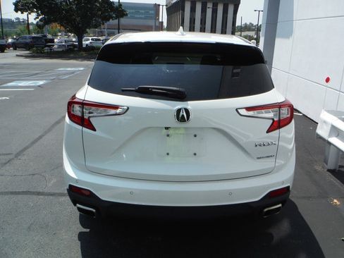 Used 2022 Acura RDX AWD w/ Advance Package image 9