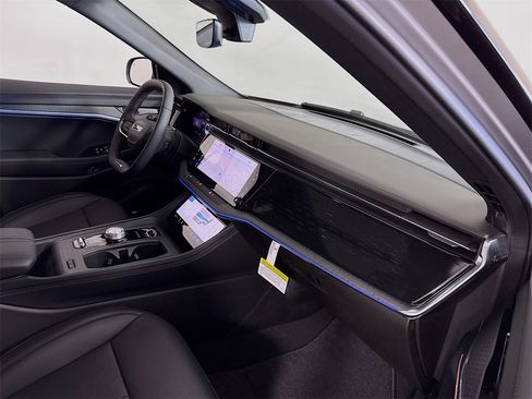 Used 2025 Jeep Wagoneer S Limited image 33