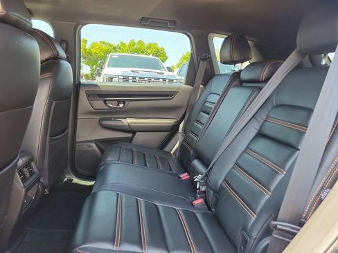 Used 2023 Honda CR-V Sport image 11