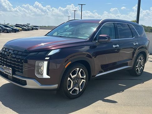 Used 2024 Hyundai Palisade Limited FWD image 9