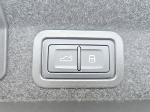 Certified 2025 Audi A6 3.0T Prestige w/ Prestige Package image 13