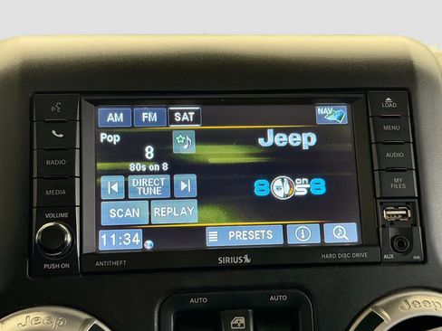 Used 2016 Jeep Wrangler Unlimited Sahara image 9