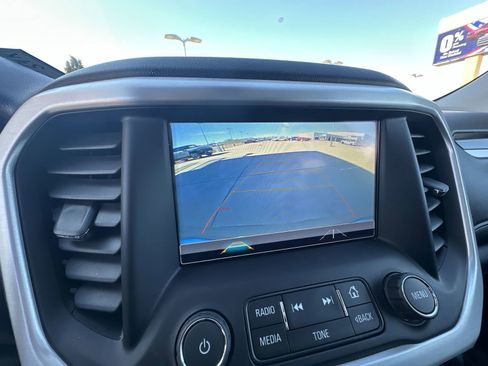 Used 2019 GMC Acadia SLT image 15