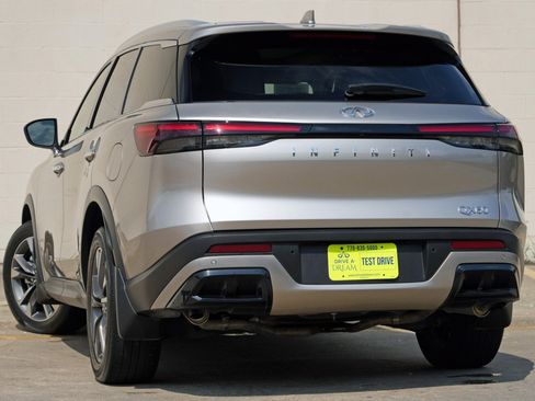 Used 2025 INFINITI QX60 Luxe FWD image 6
