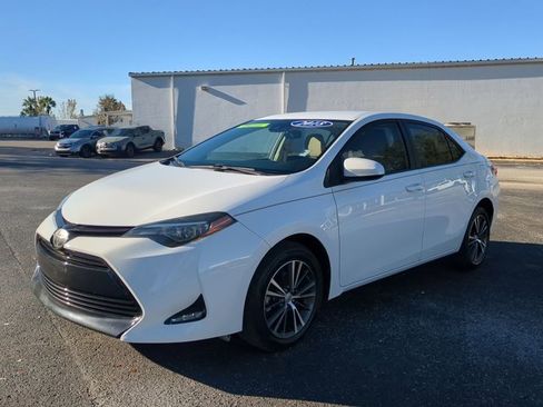 Used 2018 Toyota Corolla SE image 8