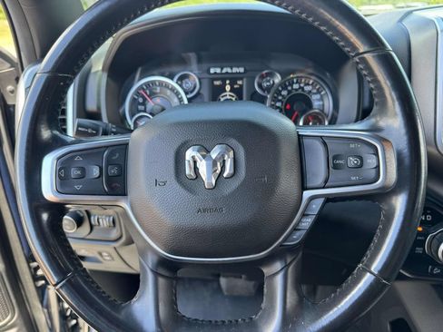 Used 2019 RAM 1500 Big Horn AWD/4WD image 3
