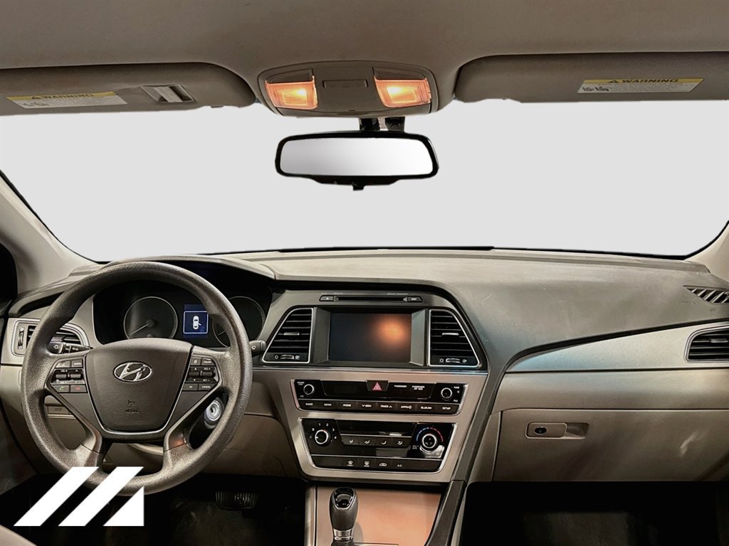 Used 2016 Hyundai Sonata SE w/ Cargo Package FWD image 30