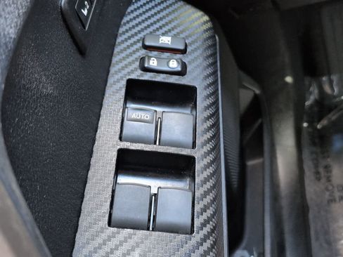 Used 2014 Toyota RAV4 Limited FWD image 24