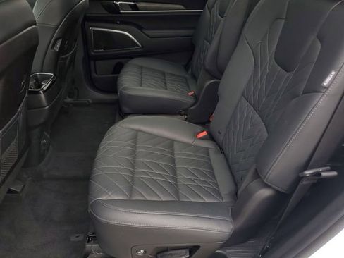 Certified 2023 Kia Telluride SX X-Line image 10