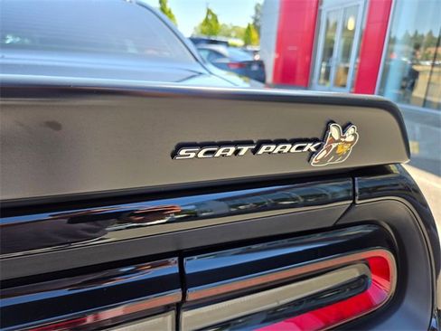 Used 2023 Dodge Challenger R/T Scat Pack image 13