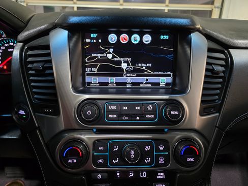 Used 2019 Chevrolet Tahoe LT w/ RST Edition image 37