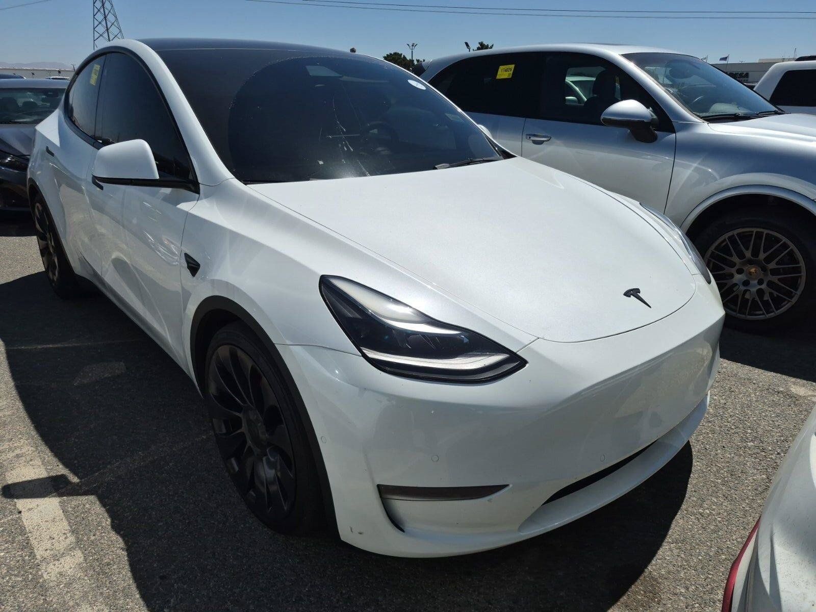 Used 2021 Tesla Model Y Performance AWD/4WD image 2