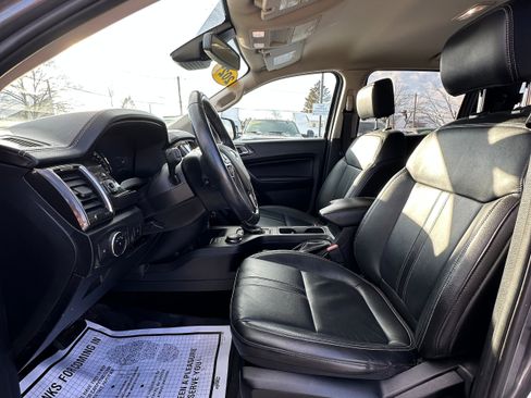 Used 2021 Ford Ranger Lariat w/ Equipment Group 501A High image 9