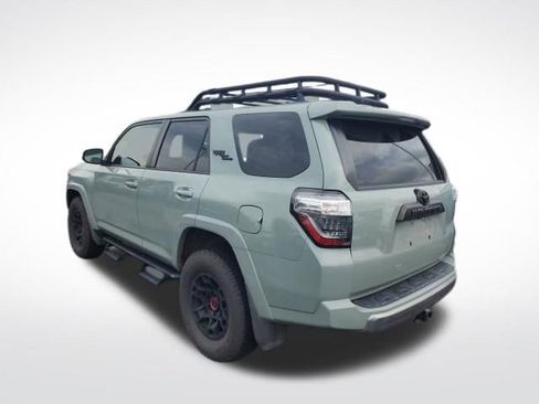 Used 2022 Toyota 4Runner TRD Off-Road Premium w/ TRD Black Wheel Package (TMS) AWD/4WD image 11