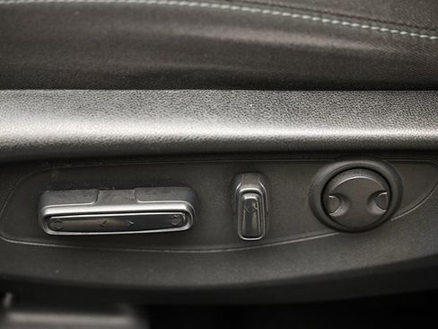 Used 2024 Honda CR-V EX image 23