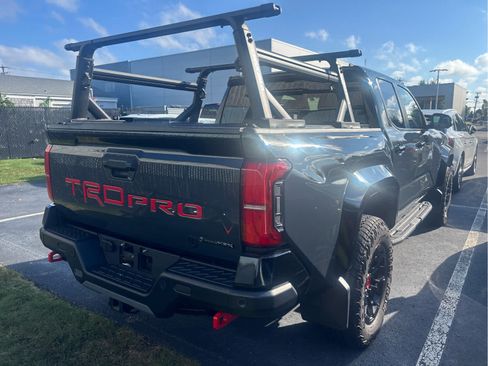 Used 2025 Toyota Tacoma TRD Pro AWD/4WD image 3