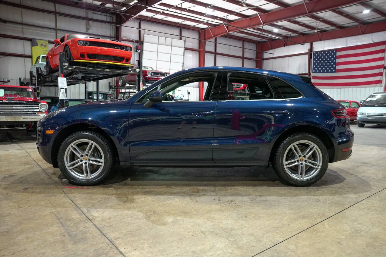 Used 2018 Porsche Macan AWD/4WD image 4
