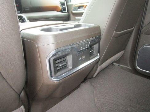 Used 2023 GMC Sierra 1500 Denali w/ Denali Reserve Package image 23