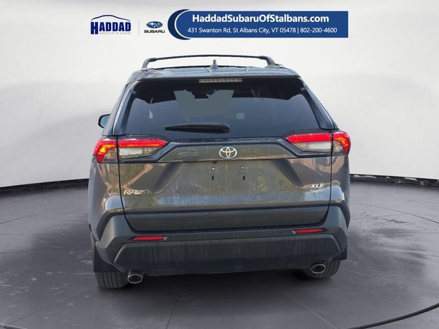 Used 2023 Toyota RAV4 XLE w/ Convenience Package AWD/4WD image 4