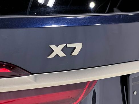 Used 2022 BMW X7 M50i w/ Cold Weather Package image 45