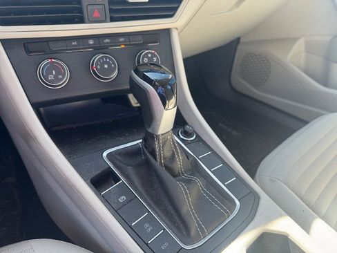 Used 2024 Volkswagen Jetta S FWD image 17