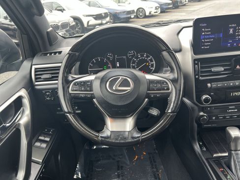 Used 2023 Lexus GX 460 Premium image 16