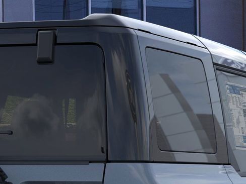 New 2025 Ford Bronco Badlands image 25
