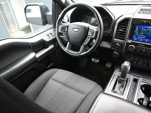 Used 2020 Ford F150 XLT w/ Equipment Group 302A Luxury AWD/4WD image 23