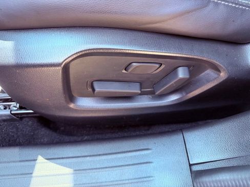 Used 2022 MAZDA CX-9 Touring AWD/4WD image 19