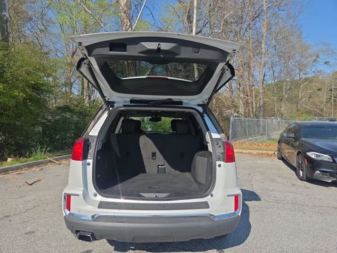 Used 2016 GMC Terrain SLT w/ Open Road Package image 30