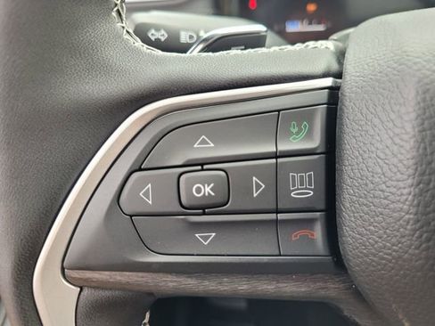 New 2025 Jeep Grand Cherokee Limited w/ Luxury Tech Group II RWD image 26