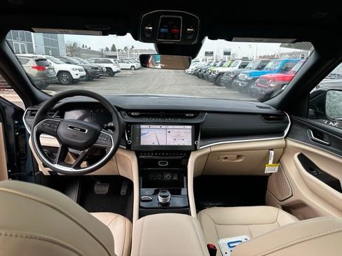 New 2026 Jeep Grand Cherokee L Limited image 33