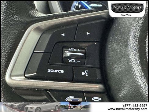 Used 2022 Subaru Ascent Limited image 13